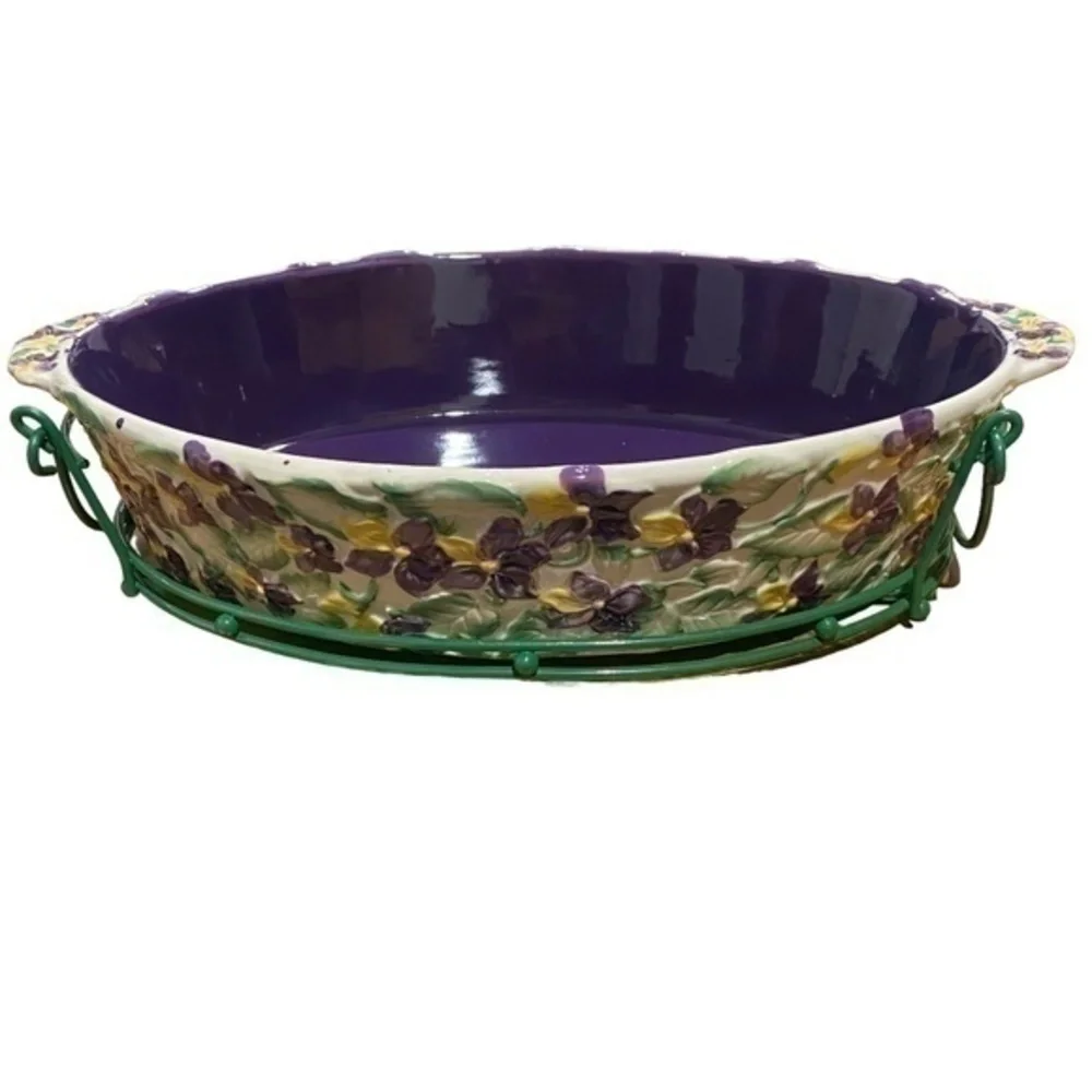 Temptation By Tara Violet Figural Floral Ceramic Bakeware With Lid and Wire Rack